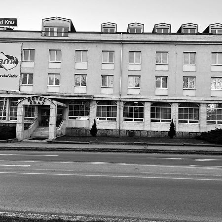 Hotel Kras Rožňava Zewnętrze zdjęcie
