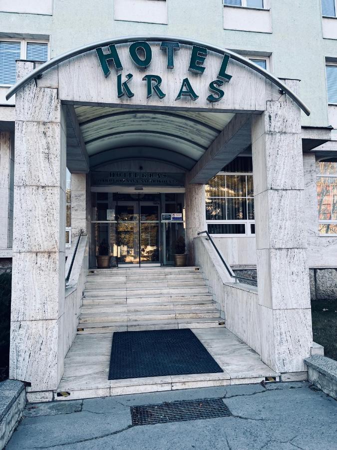 Hotel Kras Rožňava Zewnętrze zdjęcie